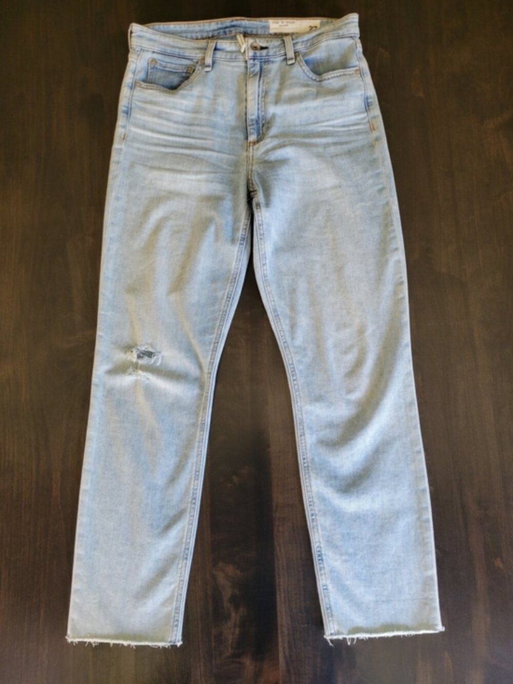 Rag & Bone Nina High-Rise Cigarette Jeans Size 27 Light Wash Distressed